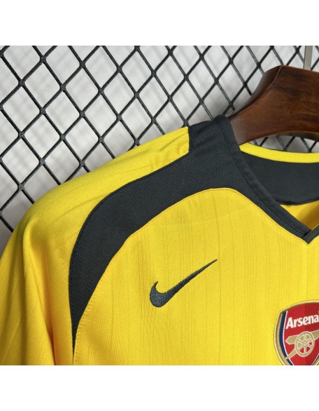 Arsenal Jersey 05/06 Retro